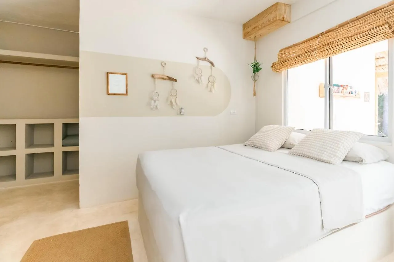 קברטה Kibayo Lagoon Villa מלון